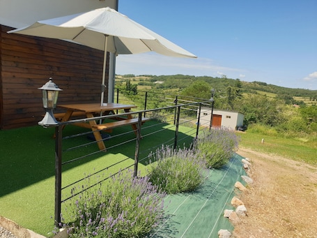 Outdoor dining. The Blarsois with its magnificent view