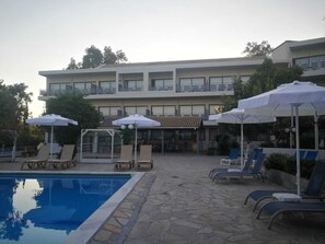 Exterior - Dassia Holiday Club (Corfu)