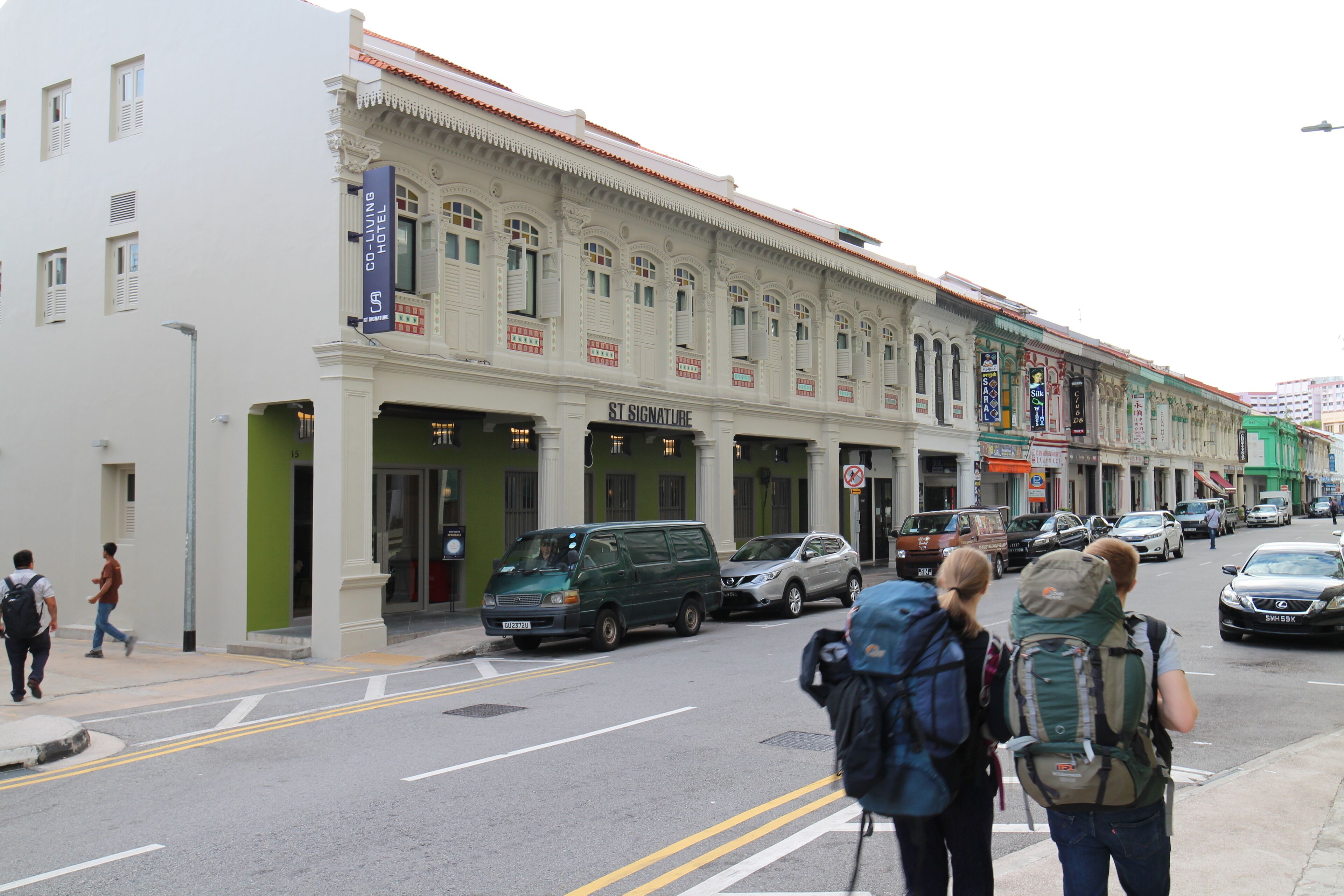 Foto - ST Signature Jalan Besar