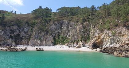 90 m vom Strand von Morgat entfernt, komplett renoviertes Haus mit 3 Schlafzimmern