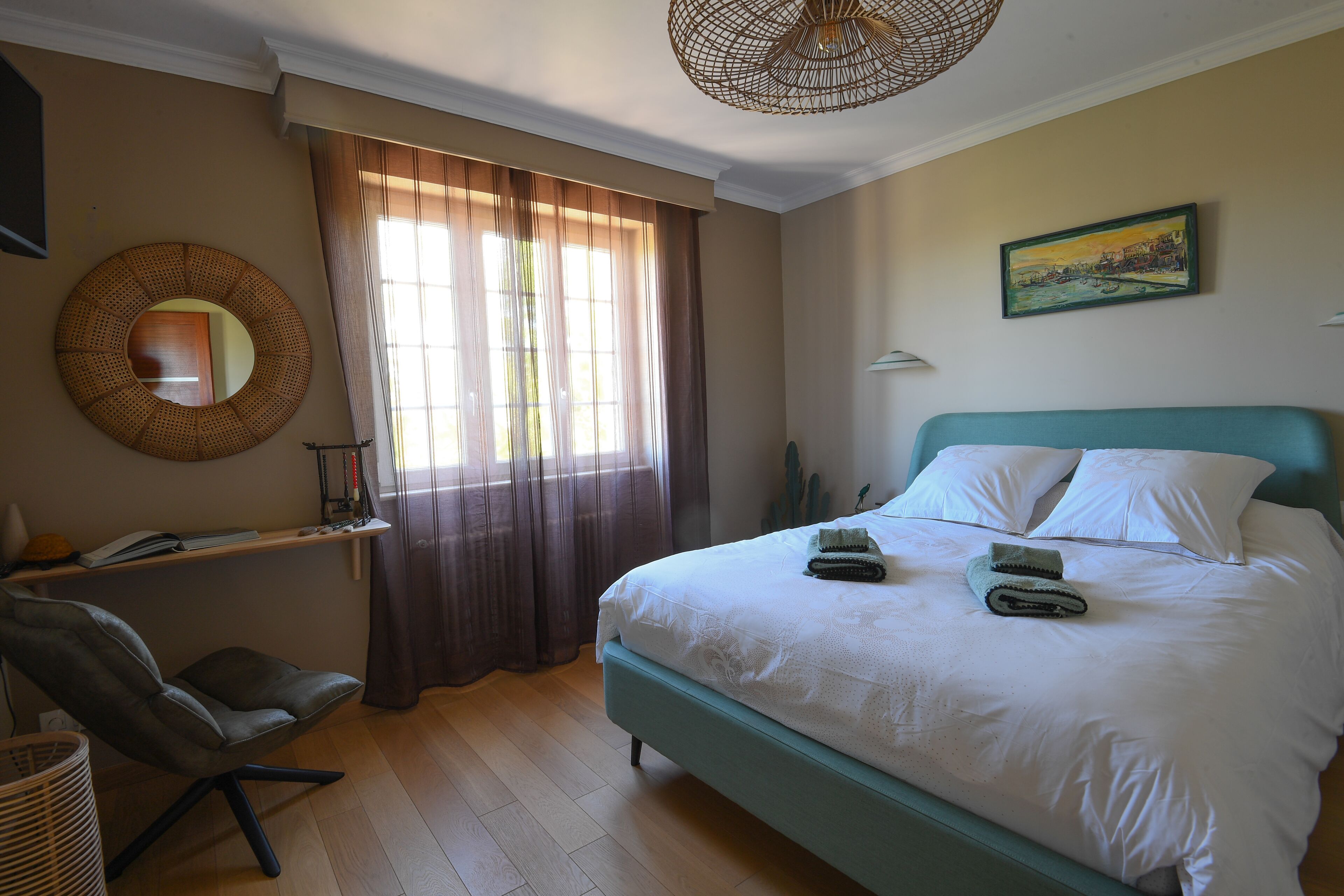 Superior Double Room (Korrigans) | Premium bedding, free WiFi, bed sheets