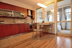 Apartment | Private kitchen | Fridge, oven, stovetop, dishwasher - Victus Apartamenty - Petit (Sopot)