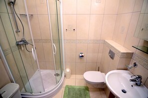 Apartment | Bathroom