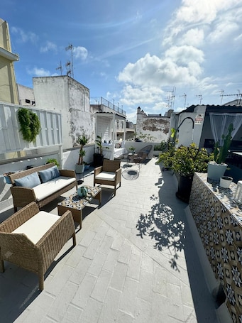 客房内保险箱、隔音、熨斗/熨衣板、免费 WiFi