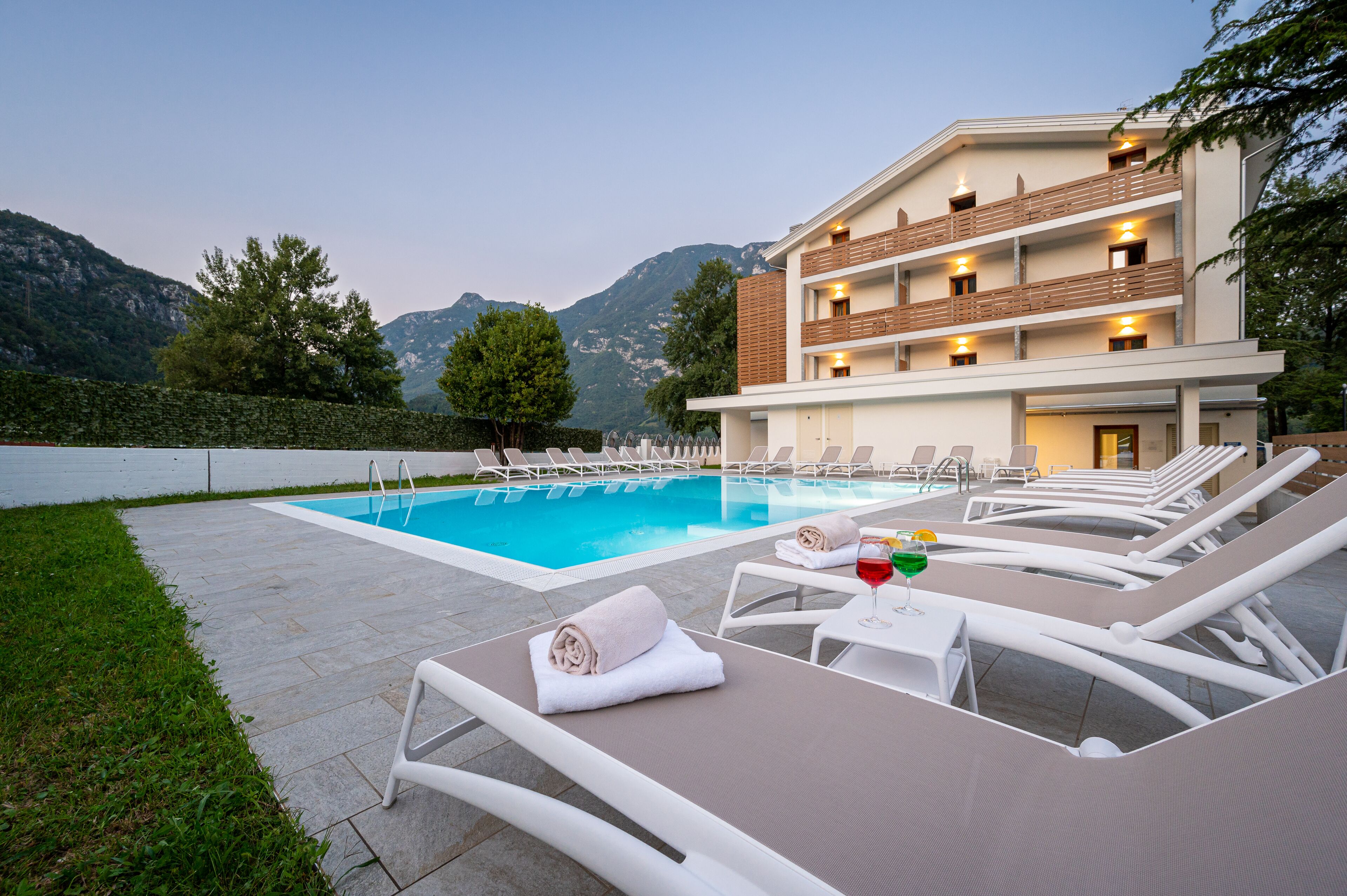 Seasonal outdoor pool