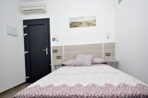 Chambre Double | Wi-Fi gratuit, draps fournis