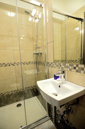 Bathroom sink - Victus Apartamenty - Riviera (Sopot)