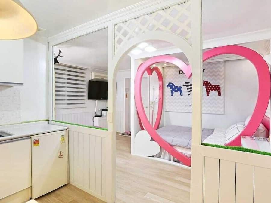 Kamer (Pink Heart) | Gratis wifi, beddengoed