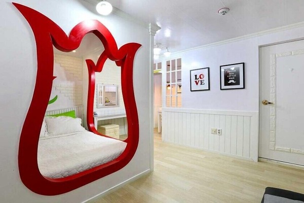 Room (Tulip) | Free WiFi, bed sheets