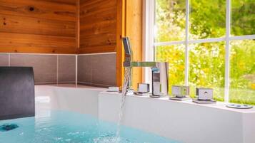 Room (Sopheia 3) | Bed sheets