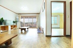 Værelse (Sagaejul) | Gratis Wi-Fi, sengetøj