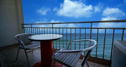 Sea sight pension