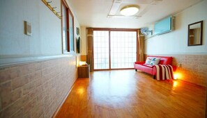 Kamer (Noul Bada (Two rooms)) | Gratis wifi, beddengoed