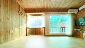 Unclassified image, 5 of 26, button - Sane Deule Pension (Chuncheon)