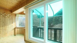 Unclassified image, 2 of 26, button - Sane Deule Pension (Chuncheon)