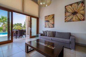 Villa | Living area | LCD TV - Villa 148 - Lofou (Kouklia)
