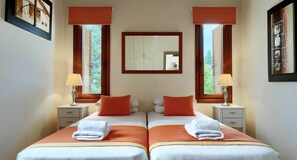 4 bedrooms, cots/infant beds, rollaway beds, free WiFi - Villa 327 - Galinios (Kouklia)