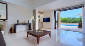 Living room - Villa 327 - Galinios (Kouklia)