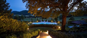 Le Querce Dei Medici 12+2, Emma Villas