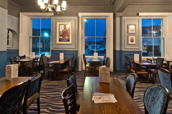 Dining - The Yarborough Hotel by Wetherspoon (Grimsby)