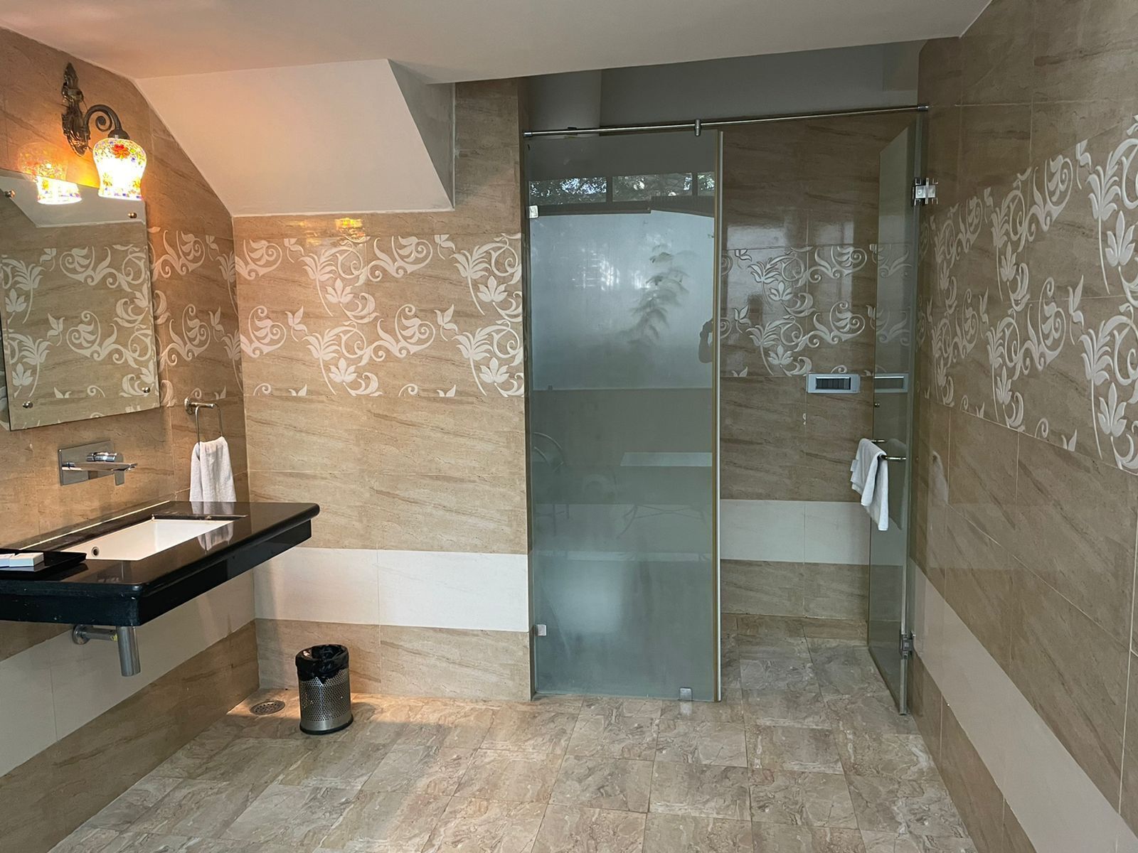 Jungle suite | 1 bedroom, hypo-allergenic bedding available, pillowtop beds, minibar