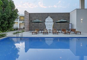Indoor pool, outdoor pool, sun loungers