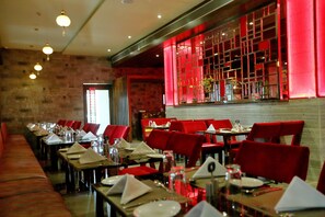 Daily buffet breakfast for a fee - Clarks Safari Ranthambore (Sawai Madhopur)