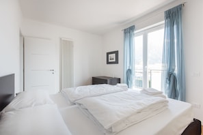Apartment, 1 Bedroom | 1 bedroom, free WiFi, bed sheets
