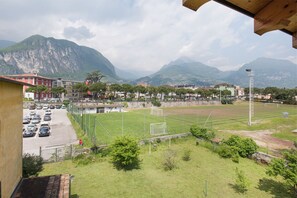 Apartment, 3 Schlafzimmer | Ausblick vom Zimmer