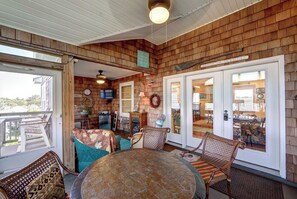 Dining - Heaven on Ocracoke - Ocracoke Island (Ocracoke)