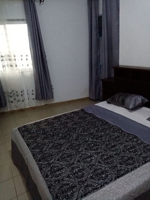 1 habitación y wifi gratis