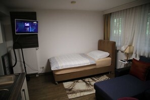 Unclassified image, 5 of 7, button - 1- Zimmer Apartment - Comfort Boardinghouse (Kornwestheim)