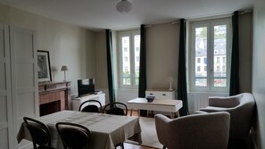 Club Apartment | Living room - Appart'hotel de la Mairie (Morlaix)