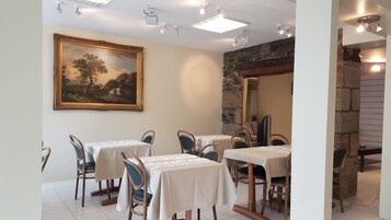 Salle à déjeuner