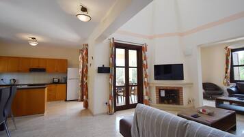 Villa | Living area | Flat-screen TV
