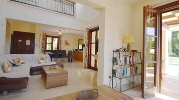 Villa | Living area | Flat-screen TV
