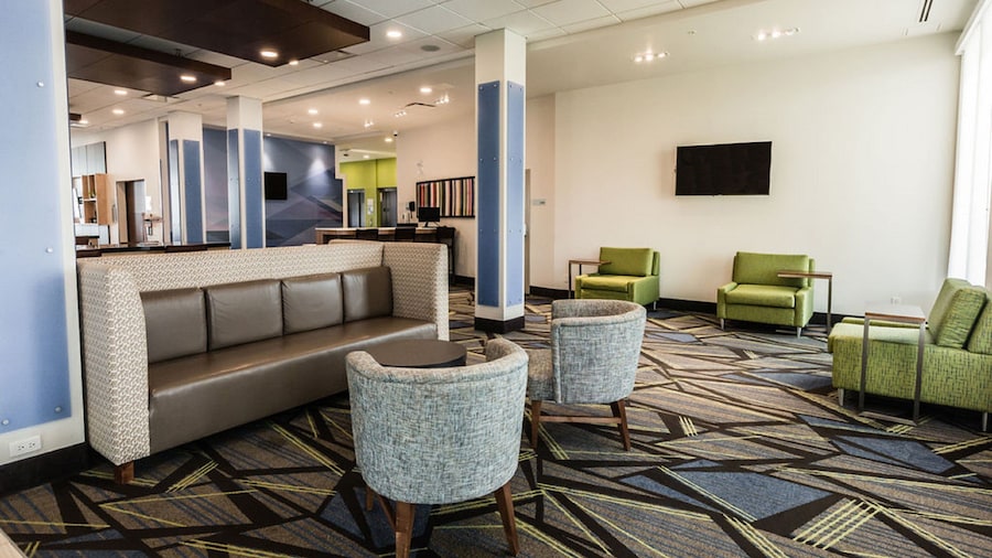 Holiday Inn Express & Suites Edmonton N - St. Albert by IHG