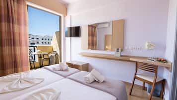 Standard Double Pool or Garden | Zimmersafe, individuell dekoriert, individuell eingerichtet