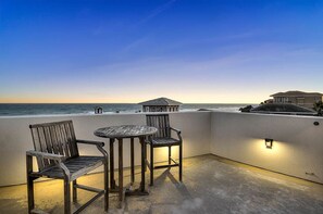 House, Multiple Beds | Balcony