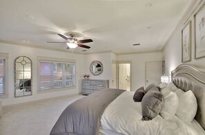 House, Multiple Beds