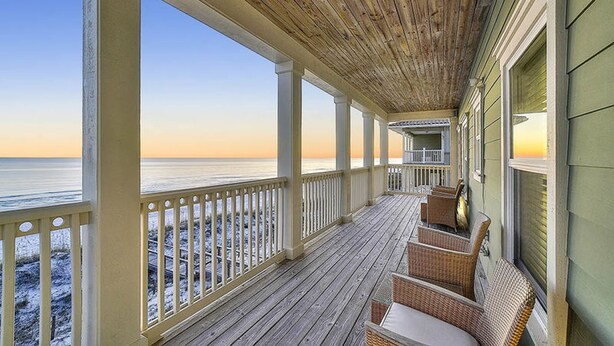 Hus - flere senge | Balkon