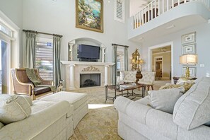 House, Multiple Beds | Living room | TV, fireplace