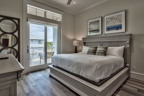 House, Multiple Beds