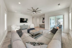 House, Multiple Beds | Living room