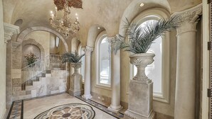 Maison, 4 chambres | Intérieur