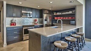 Condo, 3 Bedrooms | Private kitchen - Sterling Shores 501 by Bliss Beach Rentals (Destin)