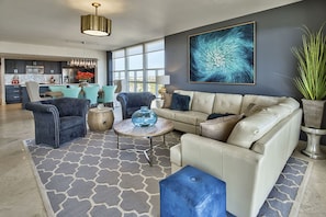 Condo, 3 Bedrooms | Living room | TV
