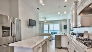 Casa, varias camas | Cocina privada