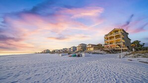 Unclassified image, 2 of 42, button - Palazzo del Mar by Five Star Properties (Destin)