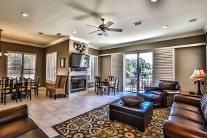 House, 4 Bedrooms | Living room | Flat-screen TV, fireplace, DVD player